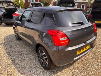 Used Suzuki Swift 2024 for sale - 74534534: Photo