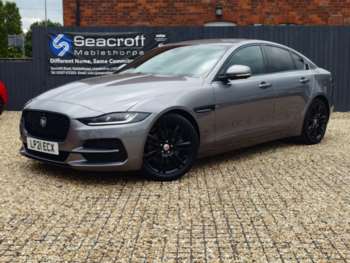 (21) - 2.0 D200 MHEV S Auto Euro 6 (s/s) 4dr