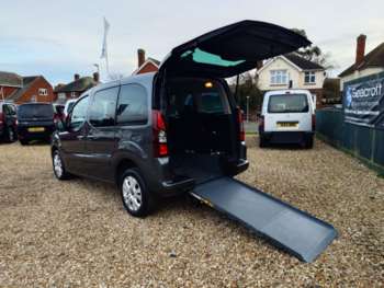 2017 (17) - 1.6 BlueHDi Feel Edition Multispace MPV Euro 6 5dr