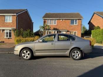 2006 (56) - 1.9 TDI PD Ambiente 5dr