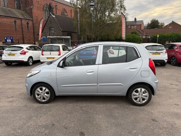 Used Hyundai i10 2013 for sale - 76108336: Photo 7
