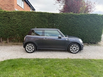 MINI - Hatch