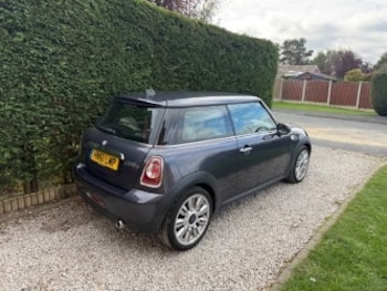 Used MINI Hatch 2011 for sale - 76419188: Photo