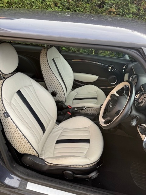 Used MINI Hatch 2011 for sale - 76419188: Photo 8