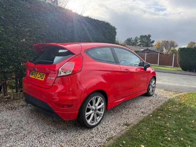 Used Ford Fiesta 2015 for sale - 76528131: Photo 5