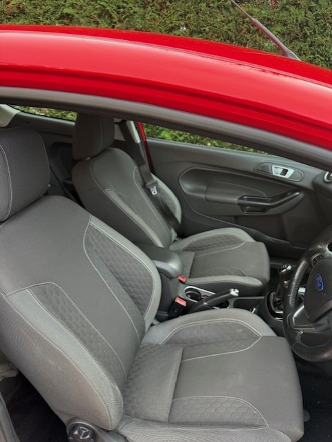 Used Ford Fiesta 2015 for sale - 76528131: Photo 6