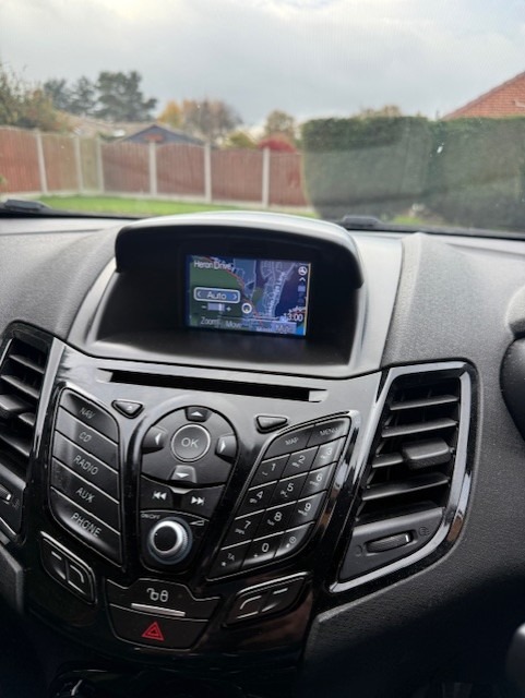 Used Ford Fiesta 2015 for sale - 76528131: Photo 9