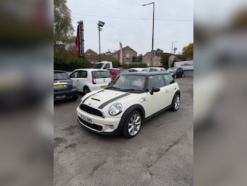 Used MINI Hatch 2014 for sale - 76500021: Photo