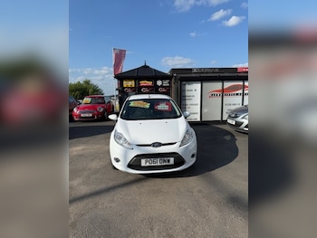 Used Ford Fiesta 2012 for sale - 75477101: Photo