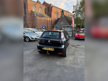 Used Fiat Punto 2015 for sale - 75351994: Photo
