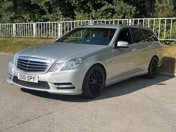 Used Mercedes-Benz E Class 2012 for sale - 79344388: Photo