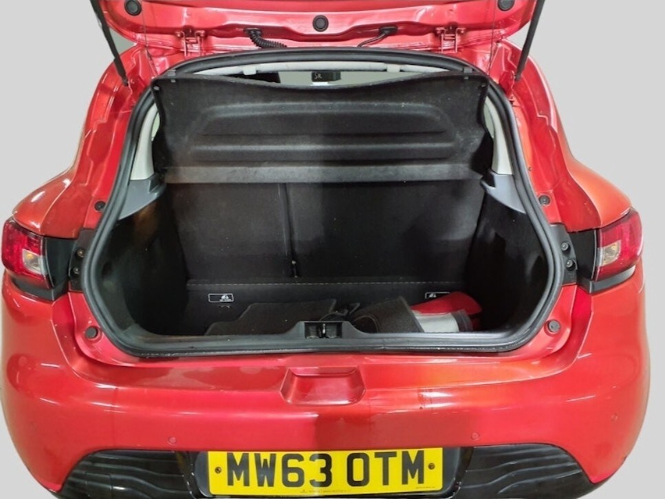 Used Renault Clio 2014 for sale - 77465100: Photo 10