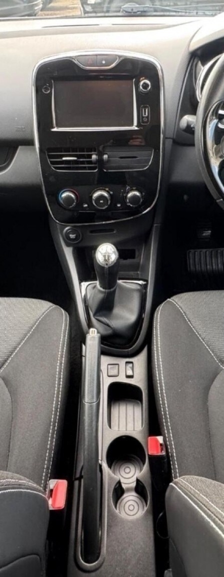 Used Renault Clio 2014 for sale - 77465100: Photo 11