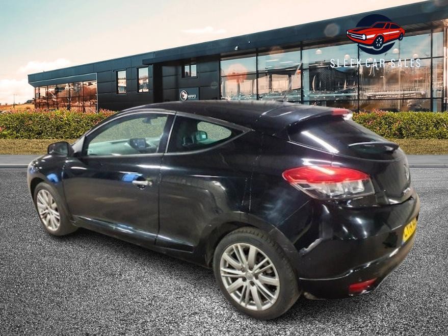 Used Renault Megane 2014 for sale - 76904705: Photo 4