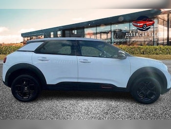 Used Citroen C4 Cactus 2018 for sale - 76005618: Photo