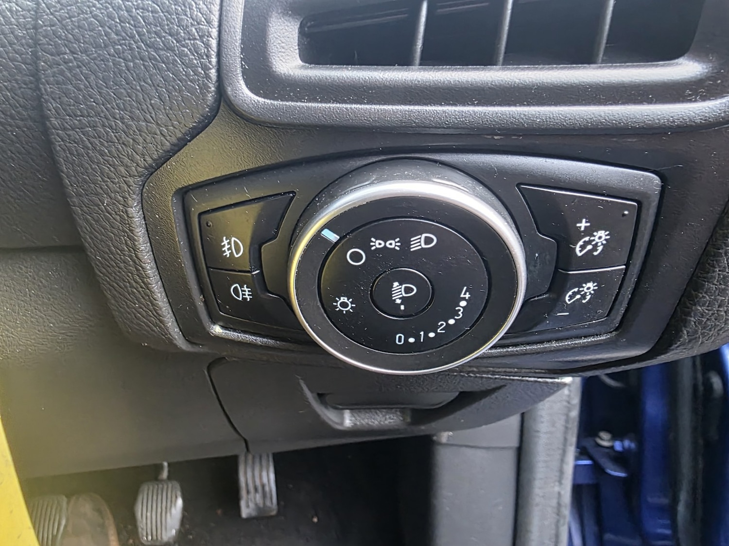 Used Ford Focus 2017 for sale - 76687120: Photo 13