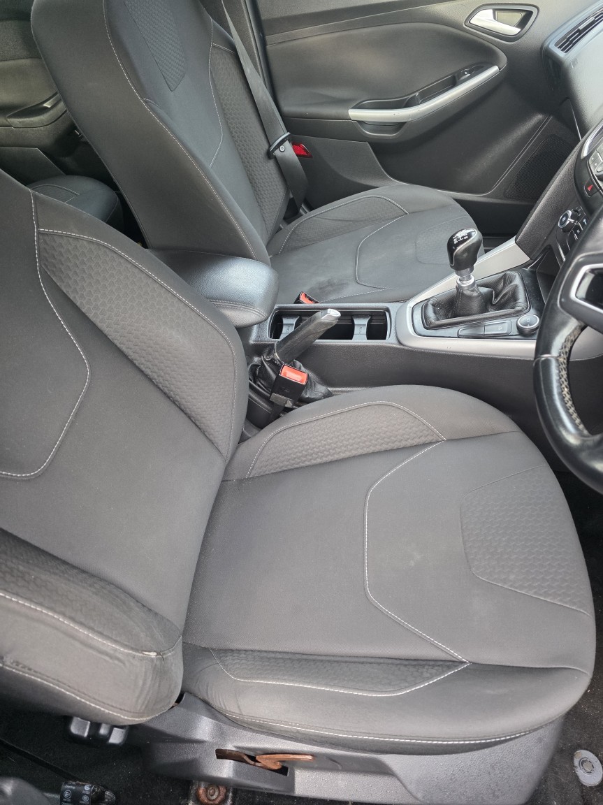 Used Ford Focus 2017 for sale - 76687120: Photo 18