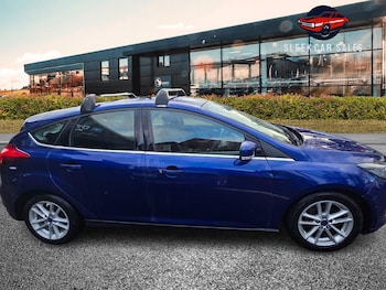 Used Ford Focus 2017 for sale - 76687120: Photo