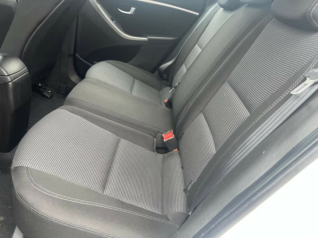 Used Hyundai i30 2013 for sale - 76005582: Photo 14