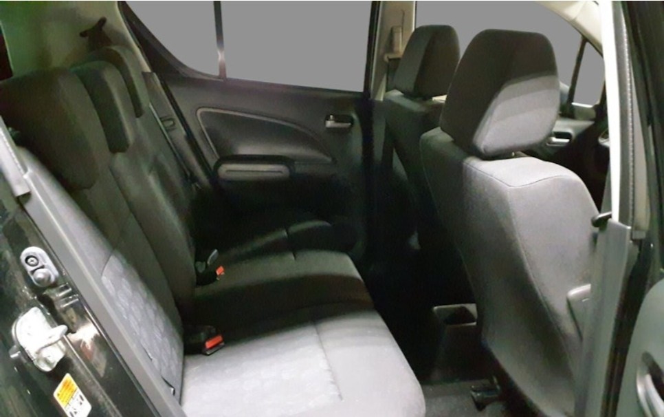 Used Suzuki Splash 2009 for sale - 76845007: Photo 7