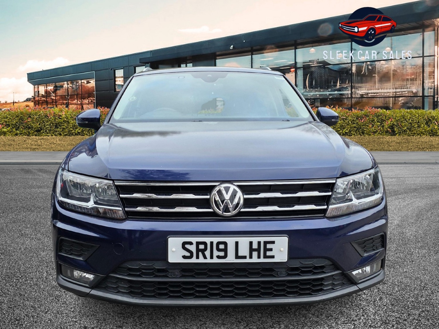 Used Volkswagen Tiguan 2019 for sale - 76471276: Photo 1