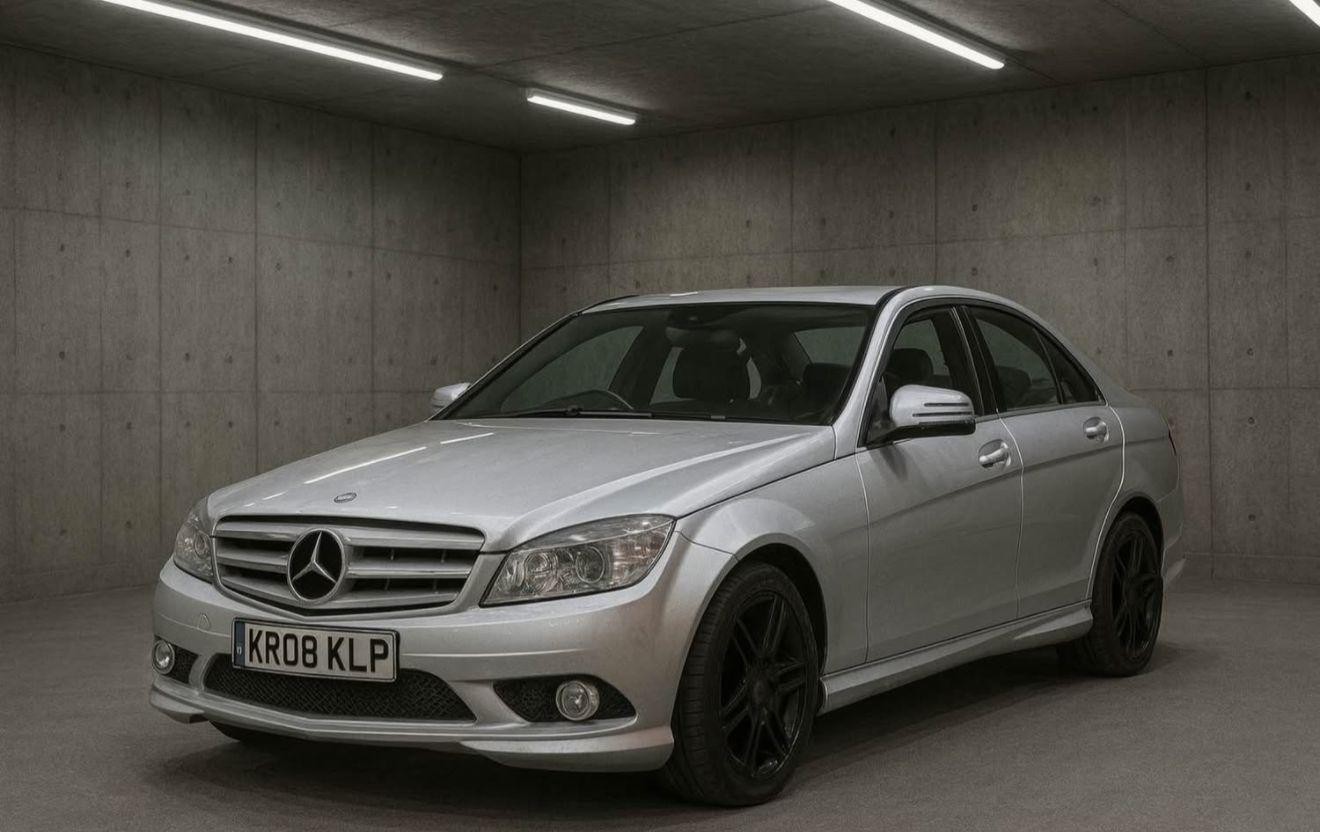 Used Mercedes-Benz C Class 2008 for sale - 77888432: Photo 2