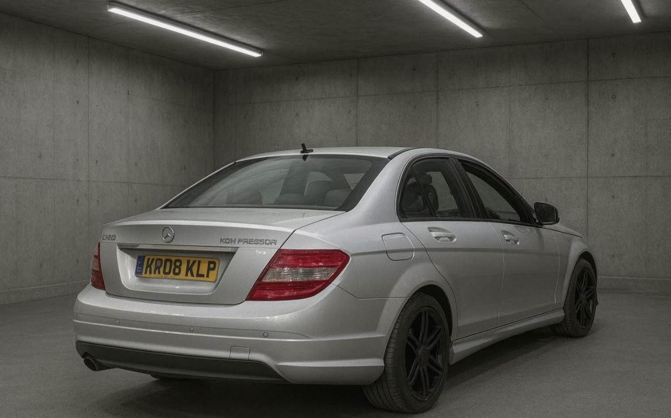 Used Mercedes-Benz C Class 2008 for sale - 77888432: Photo 3