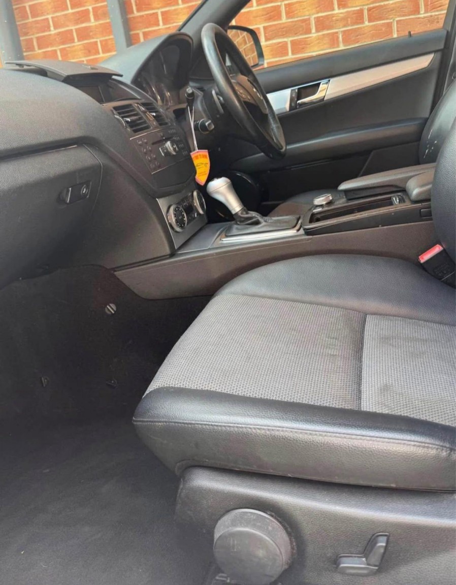 Used Mercedes-Benz C Class 2008 for sale - 77888432: Photo 7