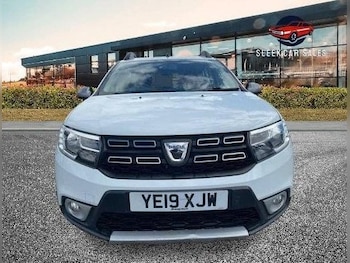 Used Dacia Sandero Stepway 2019 for sale - 76005532: Photo