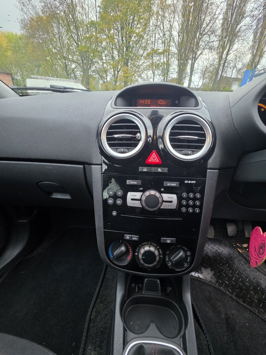 Used Vauxhall Corsa 2014 for sale - 76471303: Photo 22