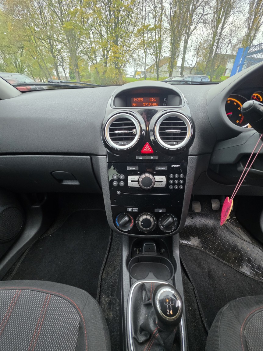 Used Vauxhall Corsa 2014 for sale - 76471303: Photo 8