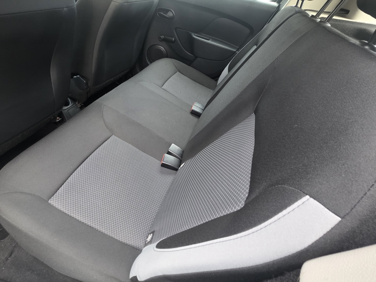 Used Dacia Sandero 2015 for sale - 76687170: Photo 11