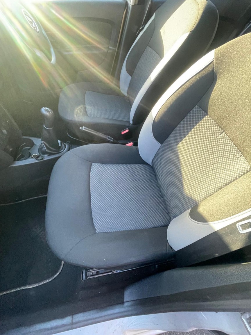 Used Dacia Sandero 2015 for sale - 76687170: Photo 15