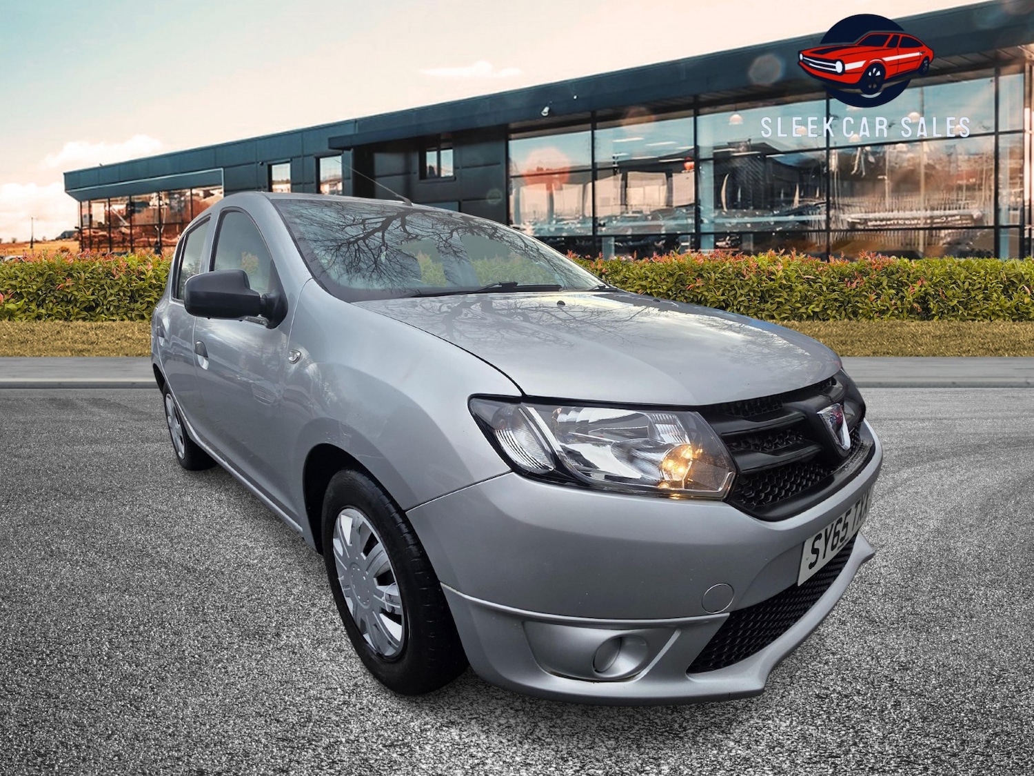 Used Dacia Sandero 2015 for sale - 76687170: Photo 2