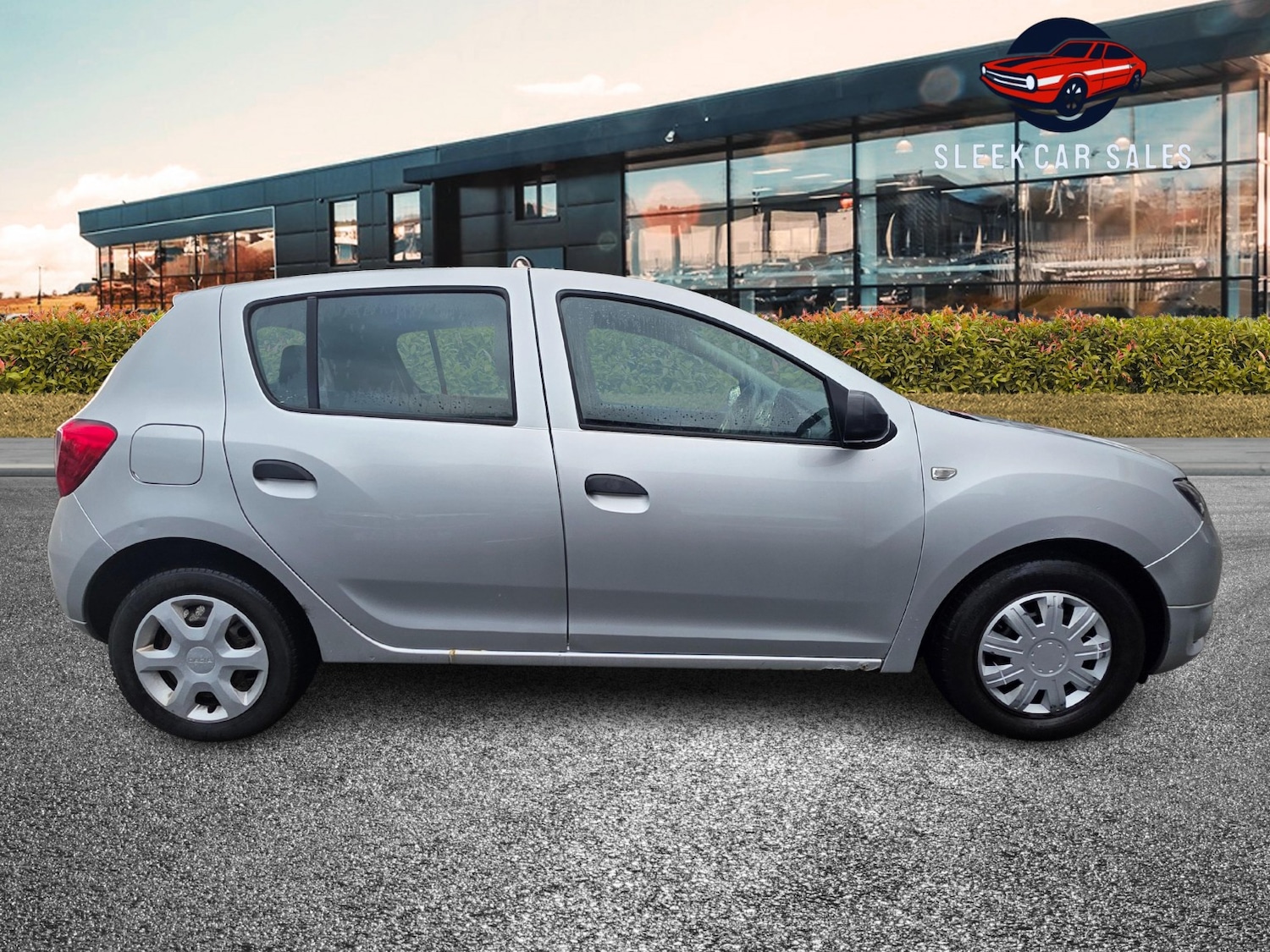 Used Dacia Sandero 2015 for sale - 76687170: Photo 3