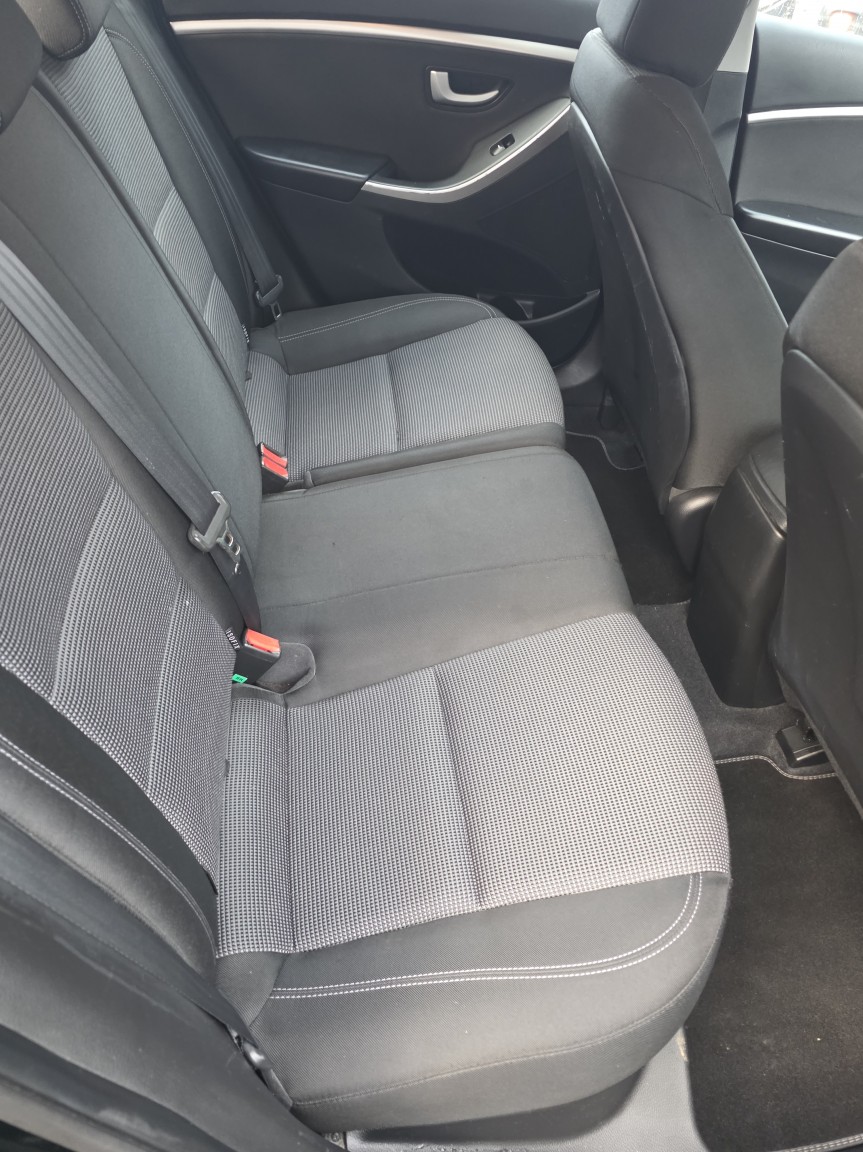 Used Hyundai i30 2014 for sale - 76863864: Photo 12