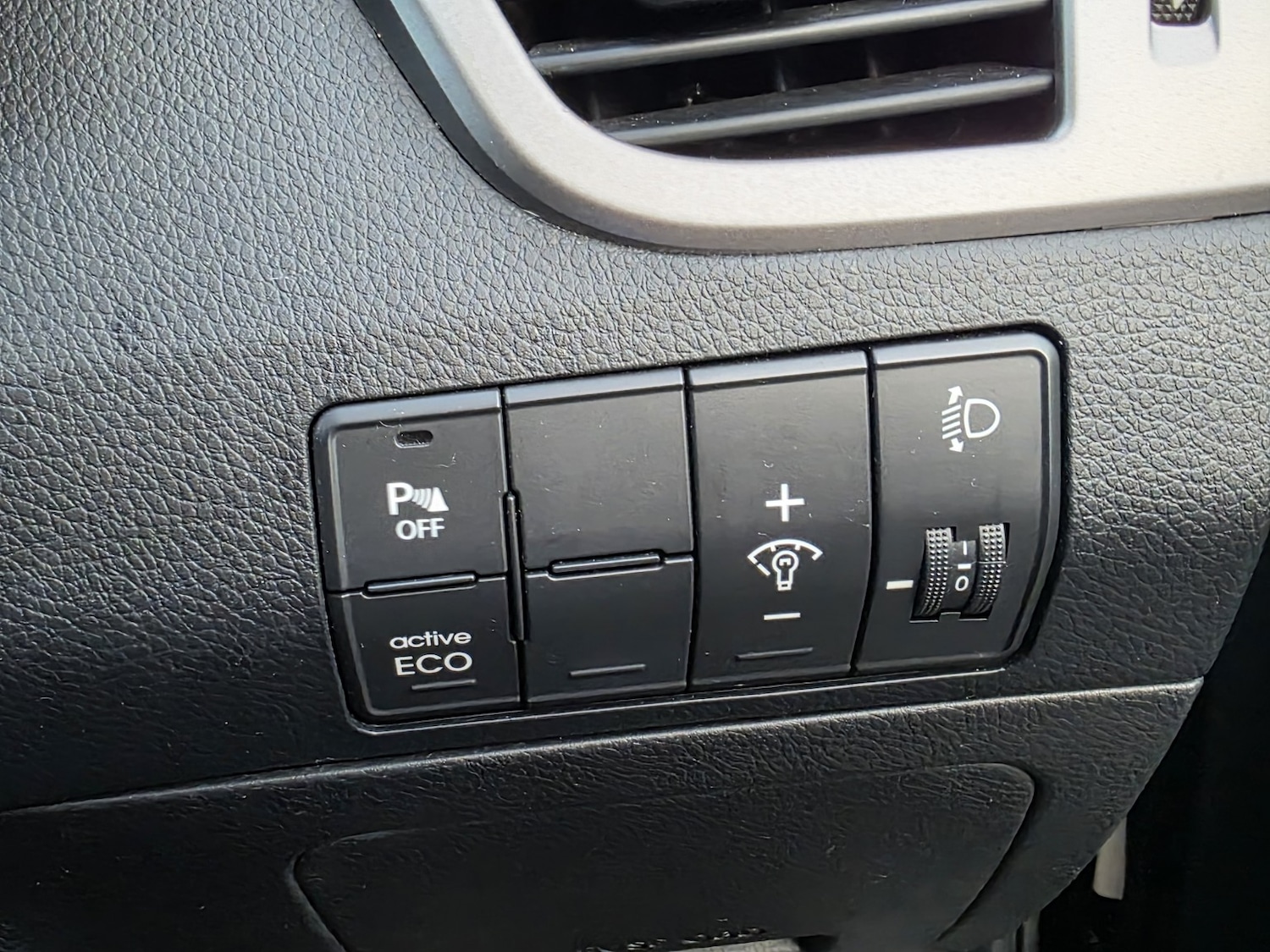 Used Hyundai i30 2014 for sale - 76863864: Photo 25