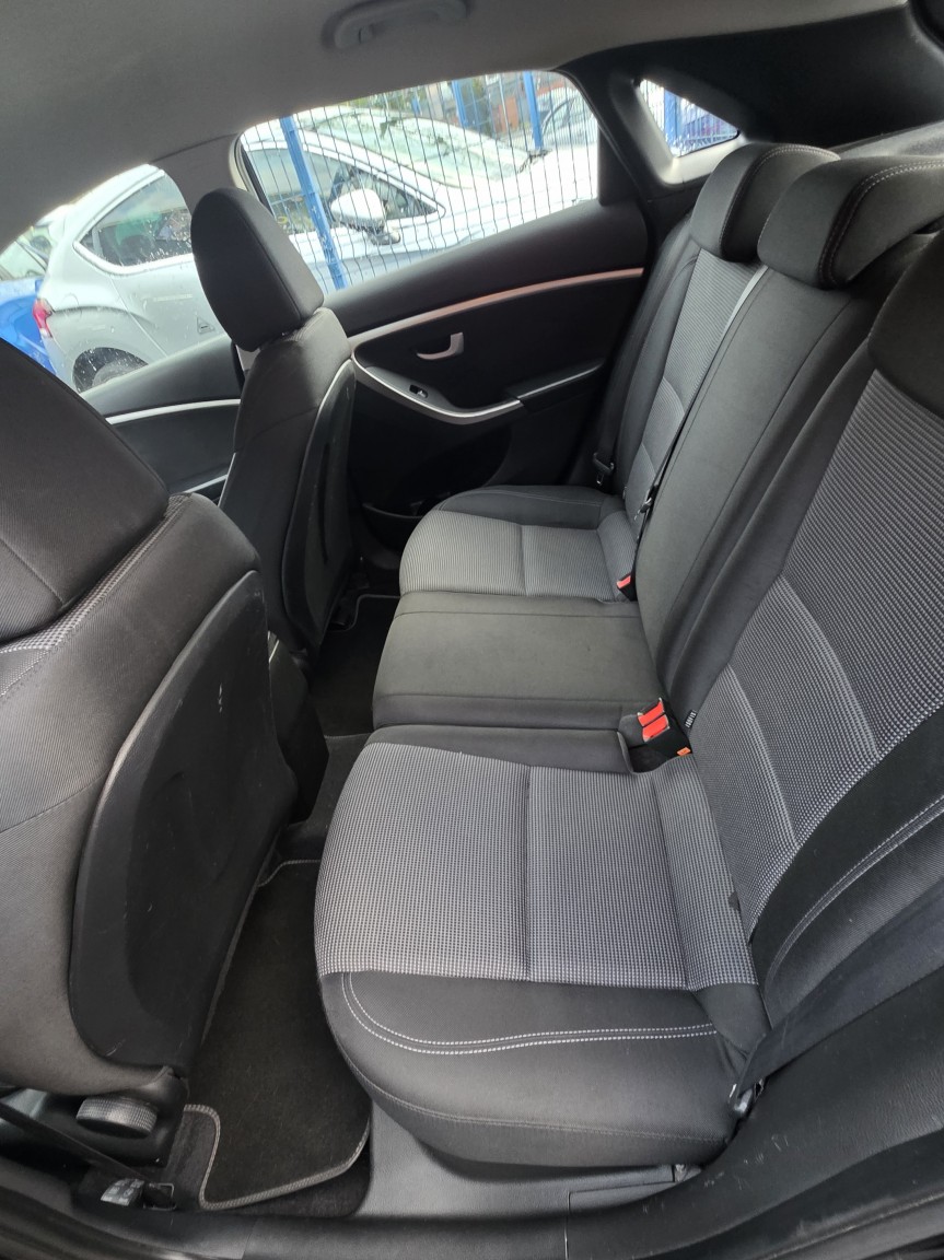 Used Hyundai i30 2014 for sale - 76863864: Photo 30