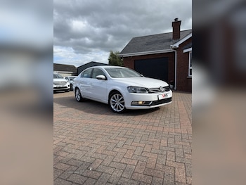 Volkswagen - Passat