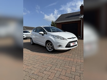 Used Ford Fiesta 2012 for sale - 75610125: Photo