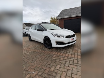 2015 - 1.0T GDi ISG 2 5dr