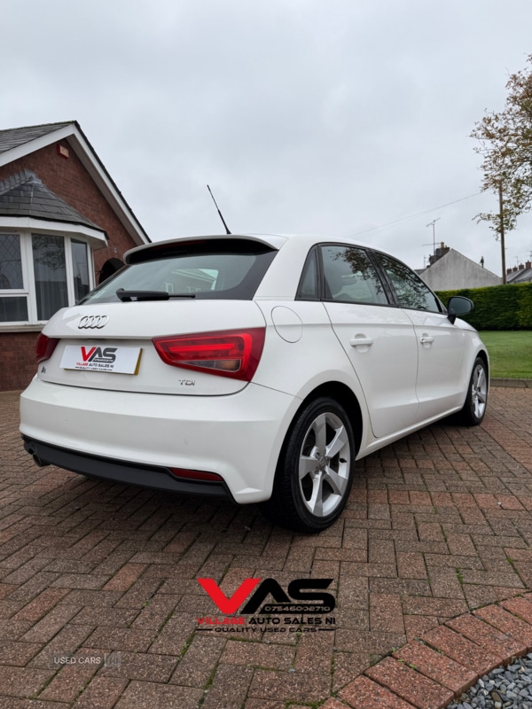 Used Audi A1 2015 for sale - 76284556: Photo 4