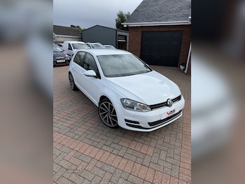 Used Volkswagen Golf 2014 for sale - 75901176: Photo
