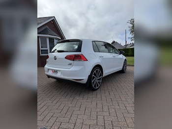 Used Volkswagen Golf 2014 for sale - 75901176: Photo