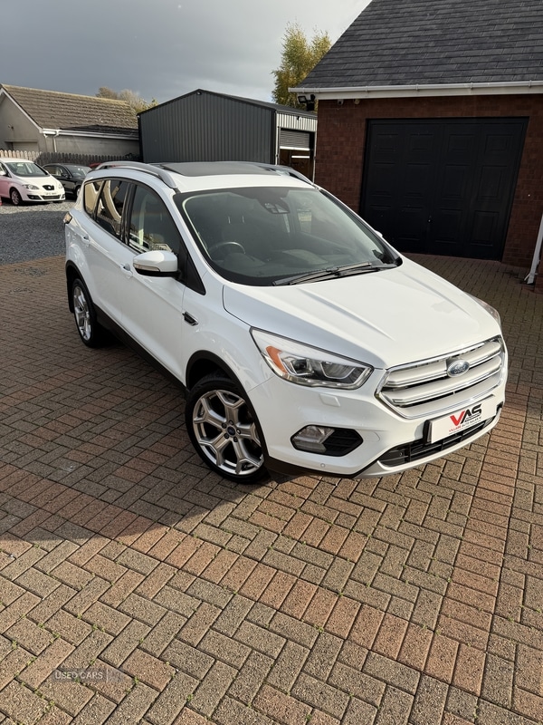 Used Ford Kuga 2017 for sale - 76378294: Photo 2