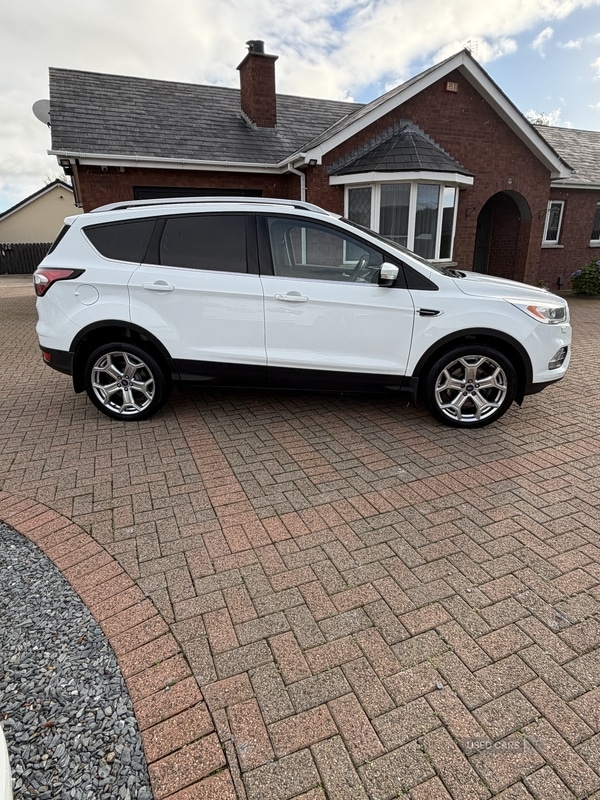 Used Ford Kuga 2017 for sale - 76378294: Photo 3