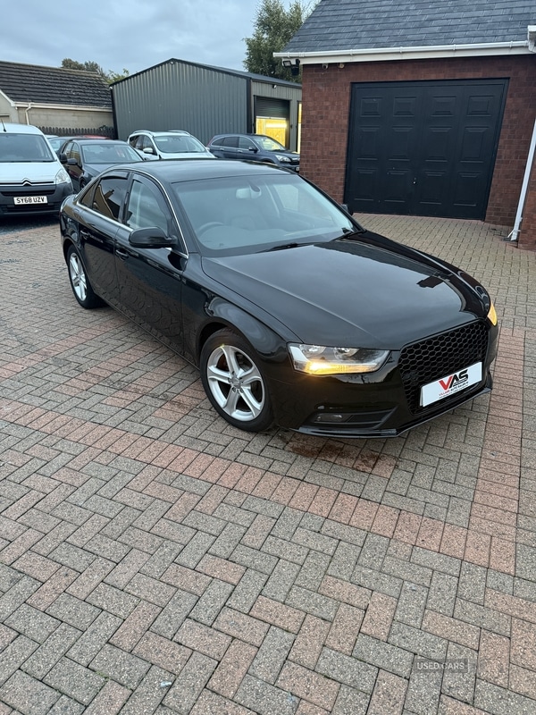 Used Audi A4 2015 for sale - 76021423: Photo 2