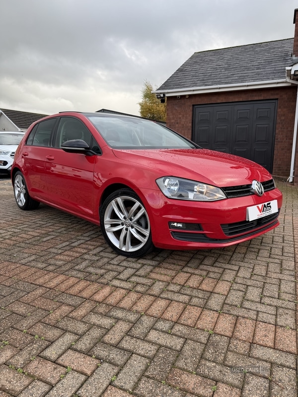 Used Volkswagen Golf 2016 for sale - 76433560: Photo 1