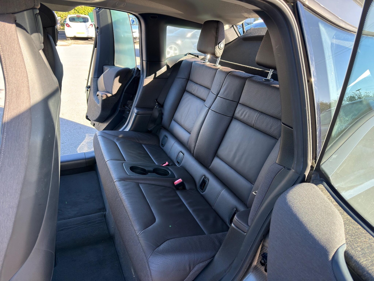 Used BMW i3 2015 for sale - 76936652: Photo 24