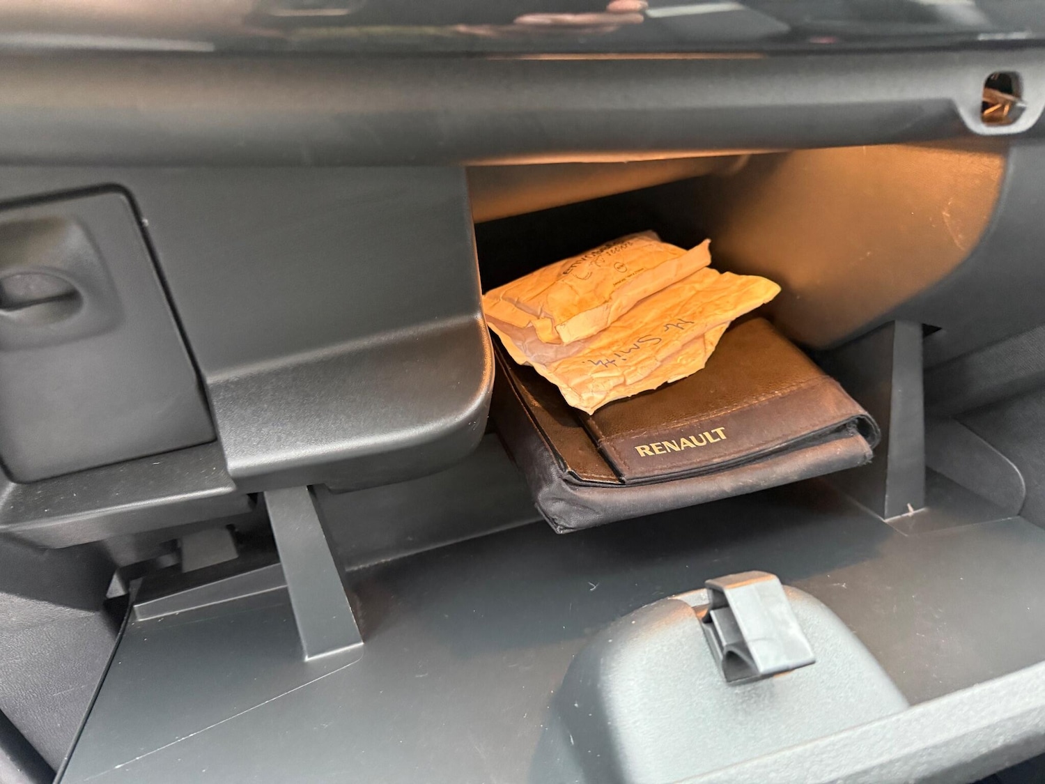 Used Renault Grand Scenic 2013 for sale - 77254636: Photo 19